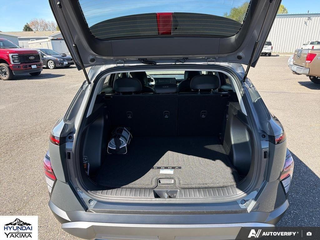 New 2026 Ecotronic Gray Pearl Hyundai SEL Premium AWD image 12