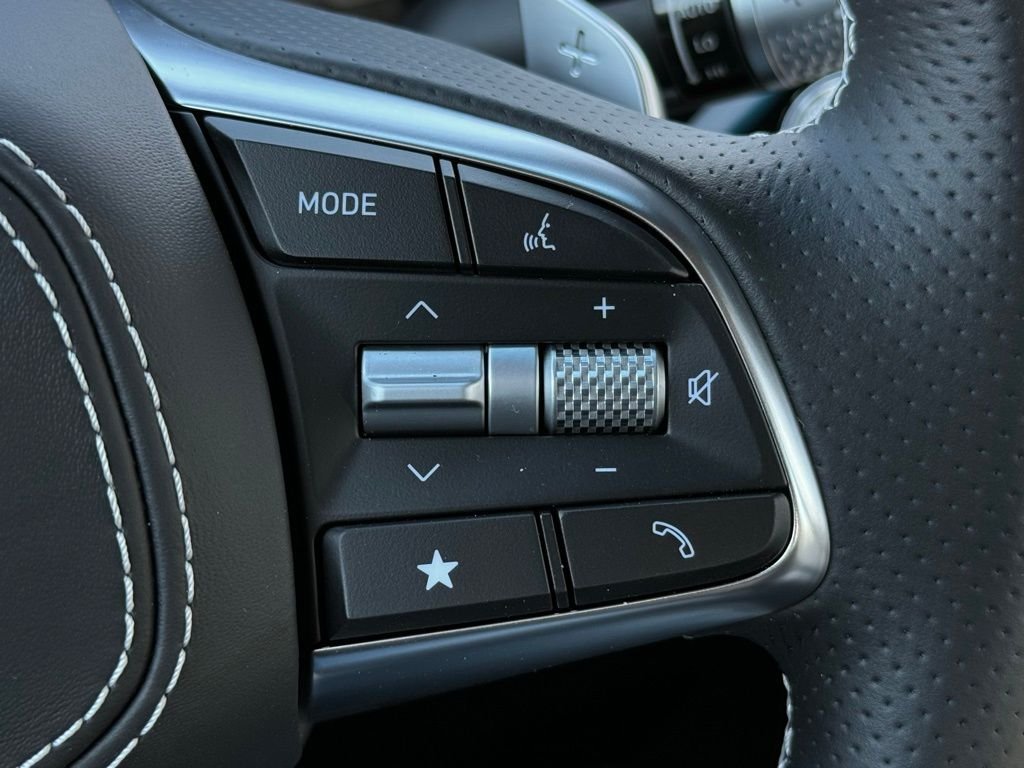 2025 GENESIS G70 Sport Advanced - Photo 30