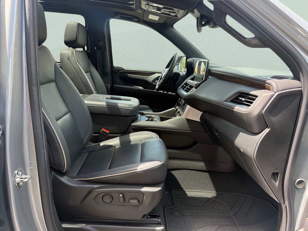 Used 2024 Gray Chevrolet Premier image 13