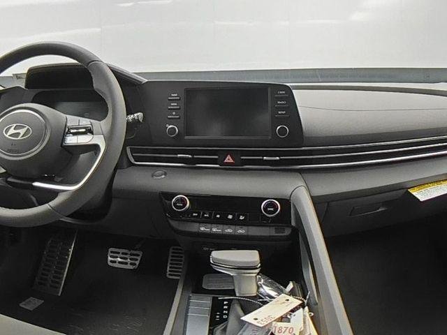 New 2026 White Hyundai SEL Sport image 34