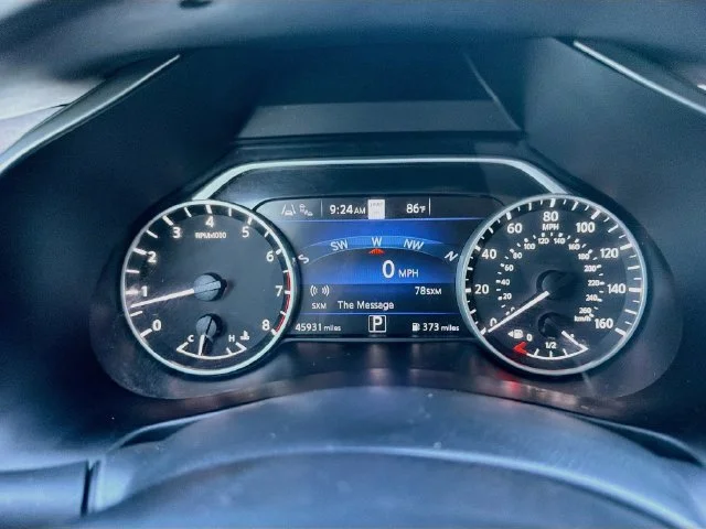 Used 2020 Gun Metallic Nissan Platinum image 40
