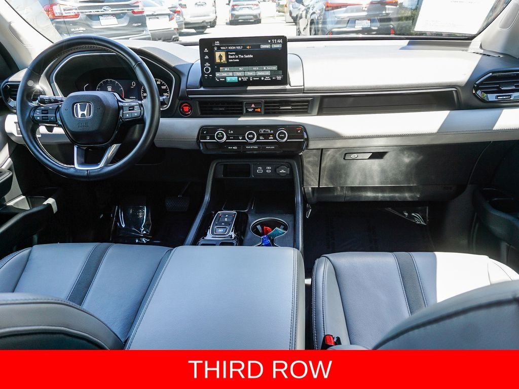 Used 2024  Honda EX-L image 14