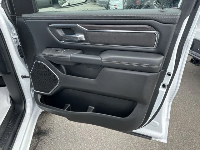 2026 RAM 1500 Laramie - Photo 11