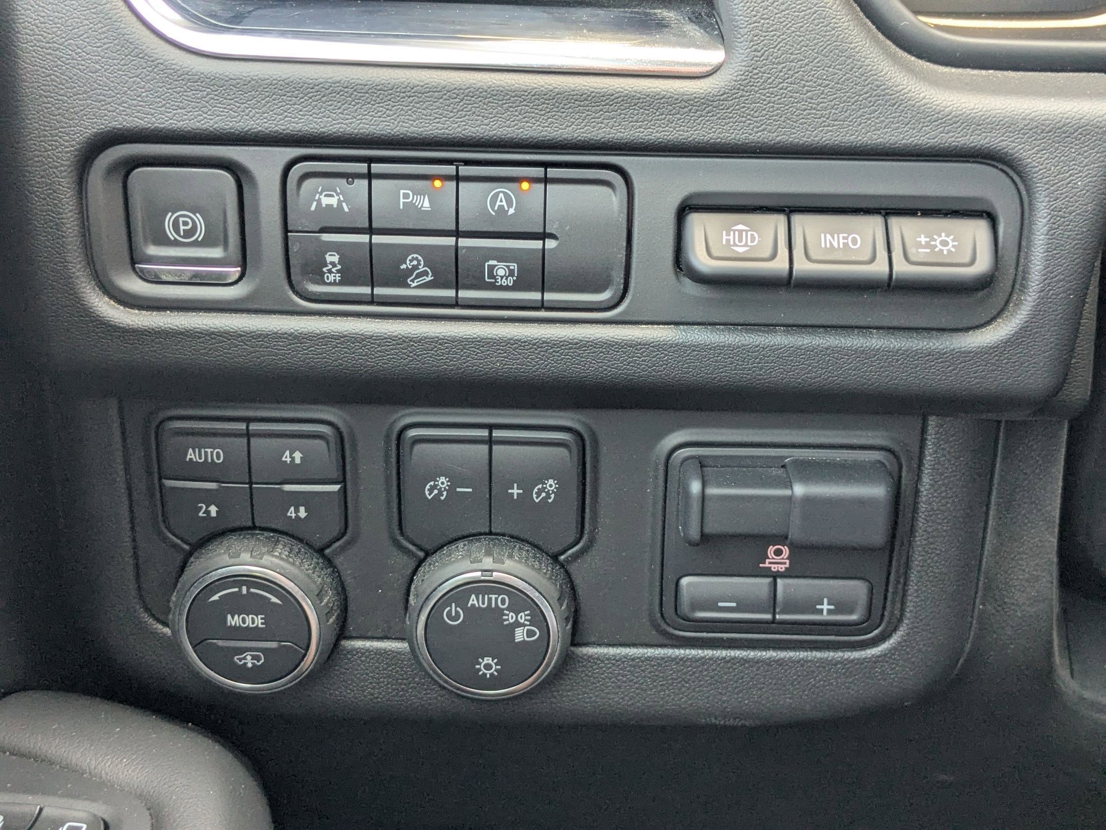 Certified Used 2023 Summit White Chevrolet High Country image 19