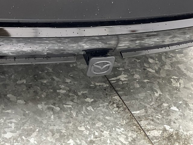 New 2026 Wind Chill Pearl Mazda Premium image 32