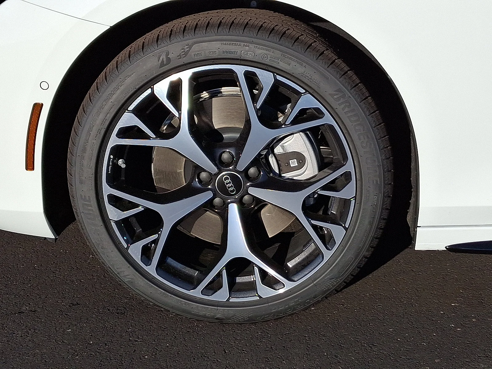 New 2026 Glacier White Metallic Audi Premium Plus image 7
