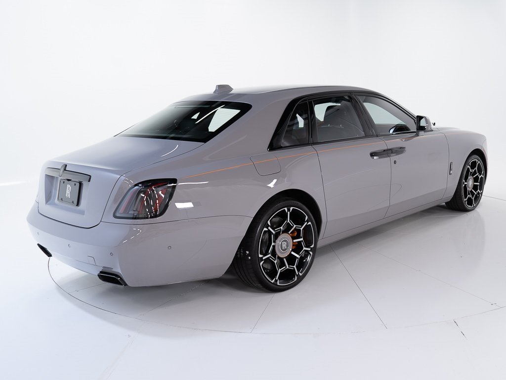 2025 Rolls Royce Ghost Black Badge photo 4