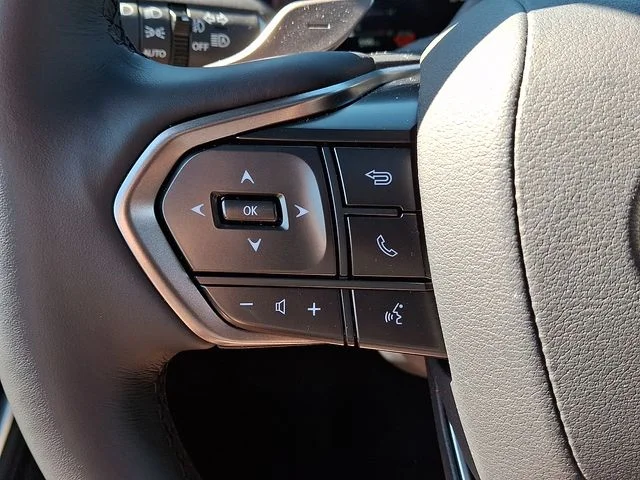 Used 2025 Silver / Black Lexus 550 Overtrail+ image 20