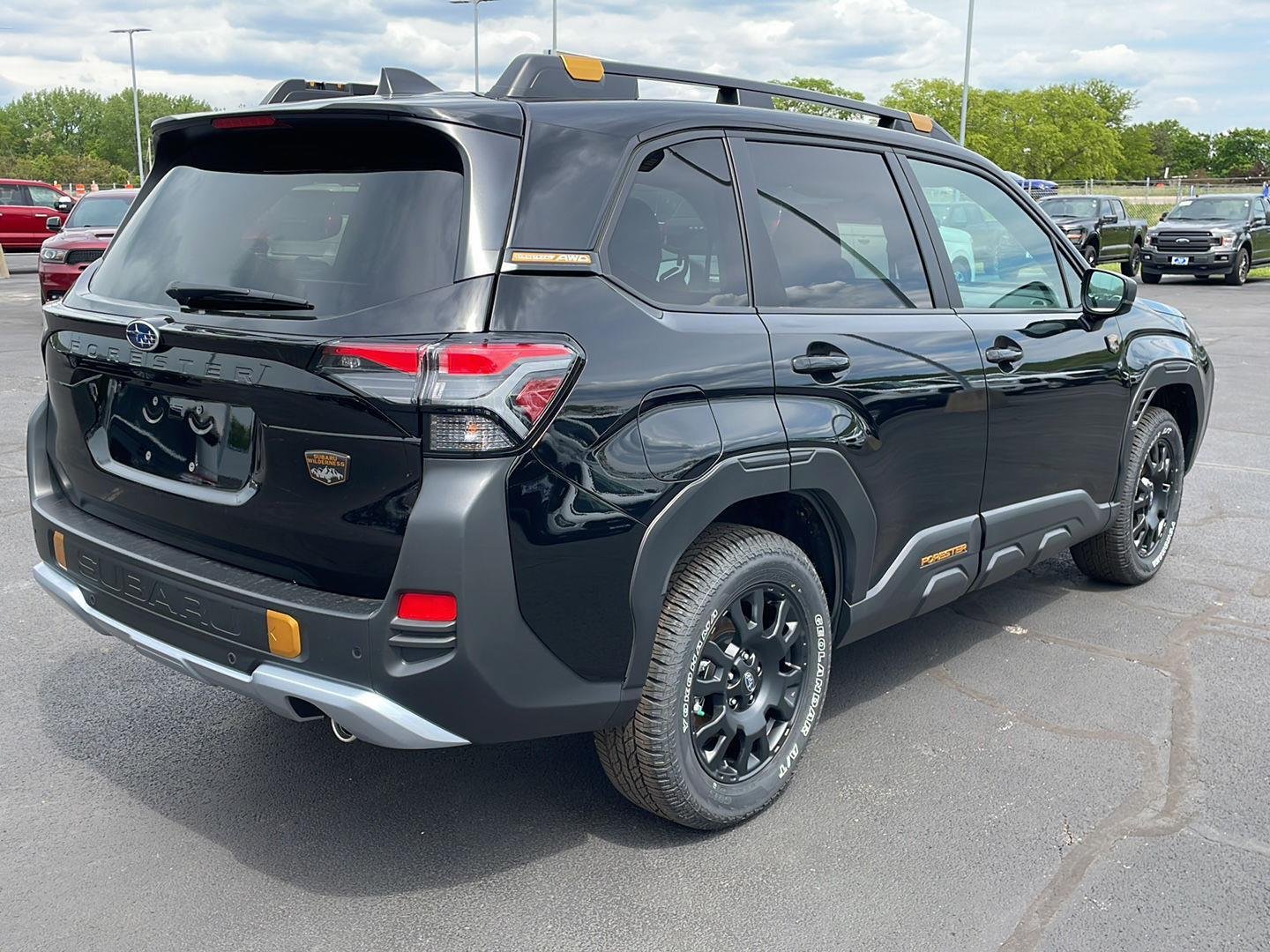 New 2026 CRYSTAL BLACK SILICA Subaru Wilderness image 5