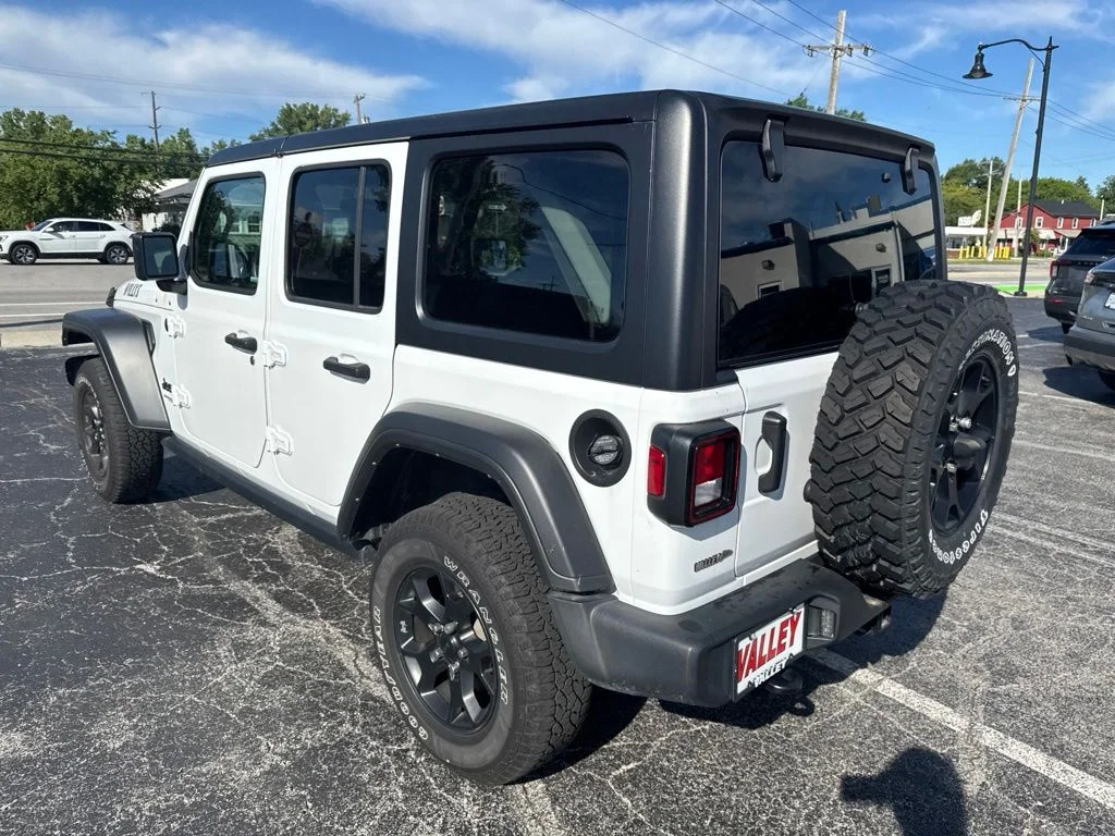 Used 2022 White Jeep Unlimited Willys image 11