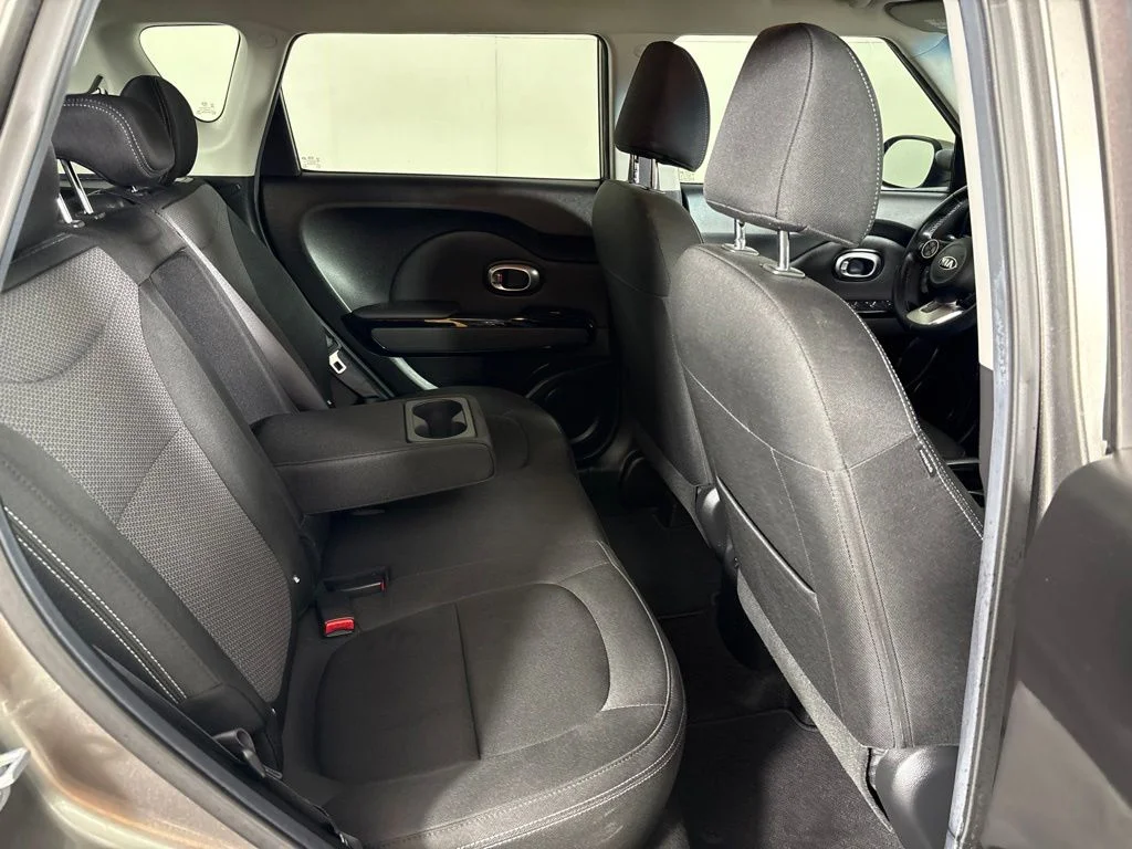 Used 2019 Gray Kia Plus image 19