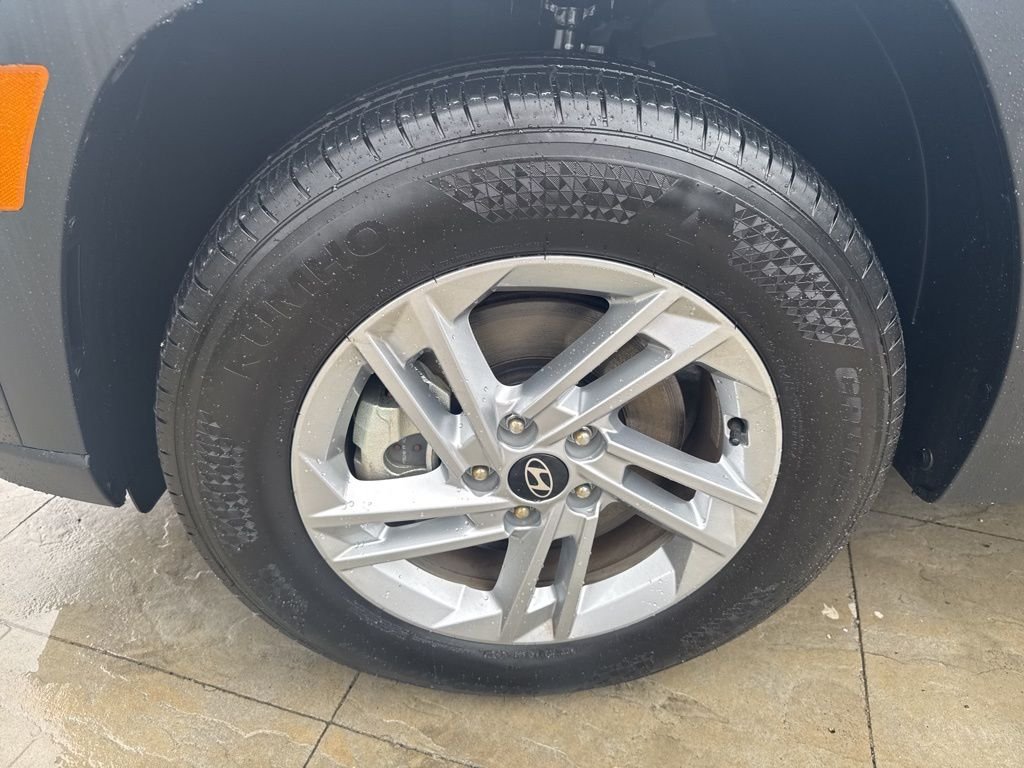 2026 Hyundai Tucson SE - Photo 9