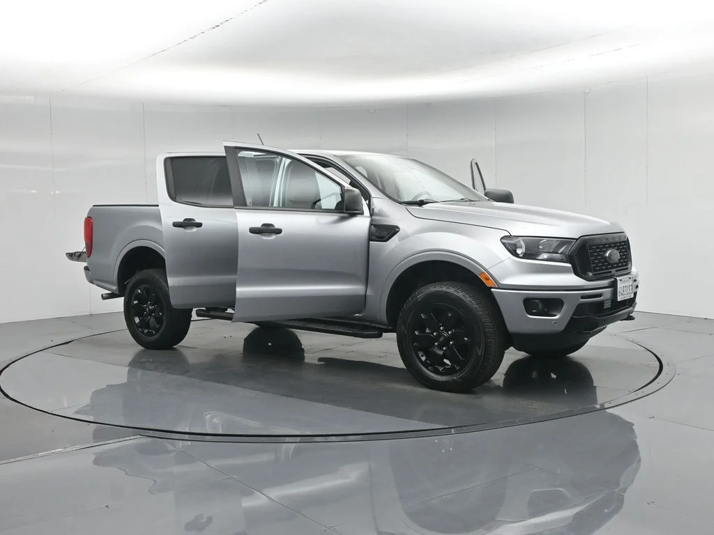 Used 2022 Silver Ford XLT image 38