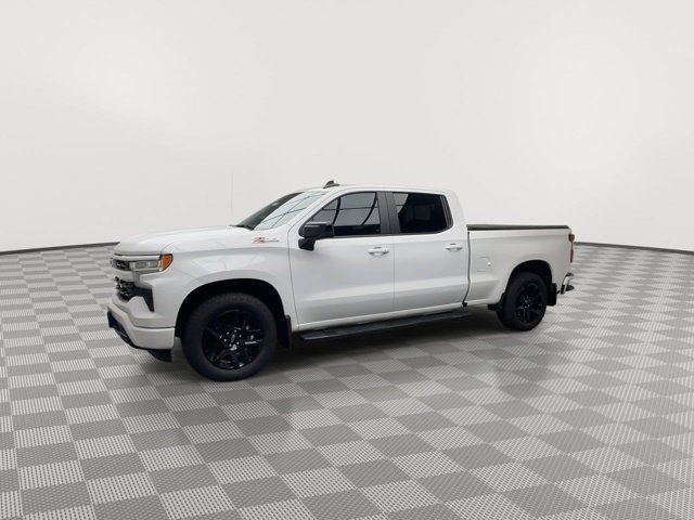 Used 2024 Summit White Chevrolet RST image 41
