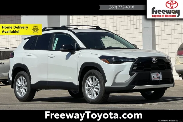 2026 Toyota Corolla Cross LE