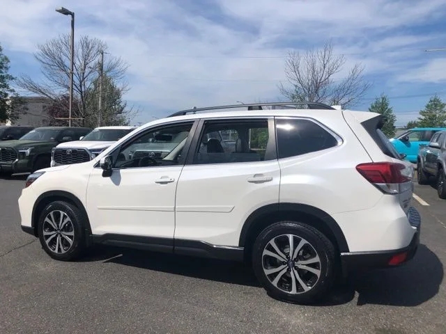 Used 2019 Crystal White Pearl Subaru Limited image 5