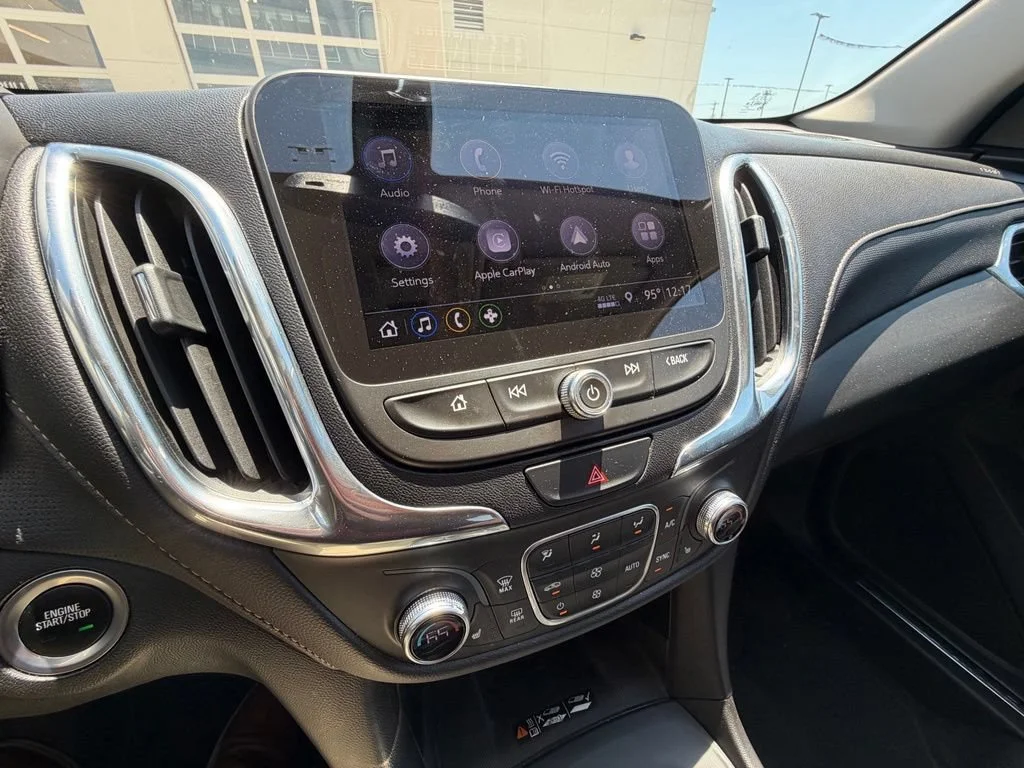 Used 2019 SILVER ICE METALLIC Chevrolet Premier image 11