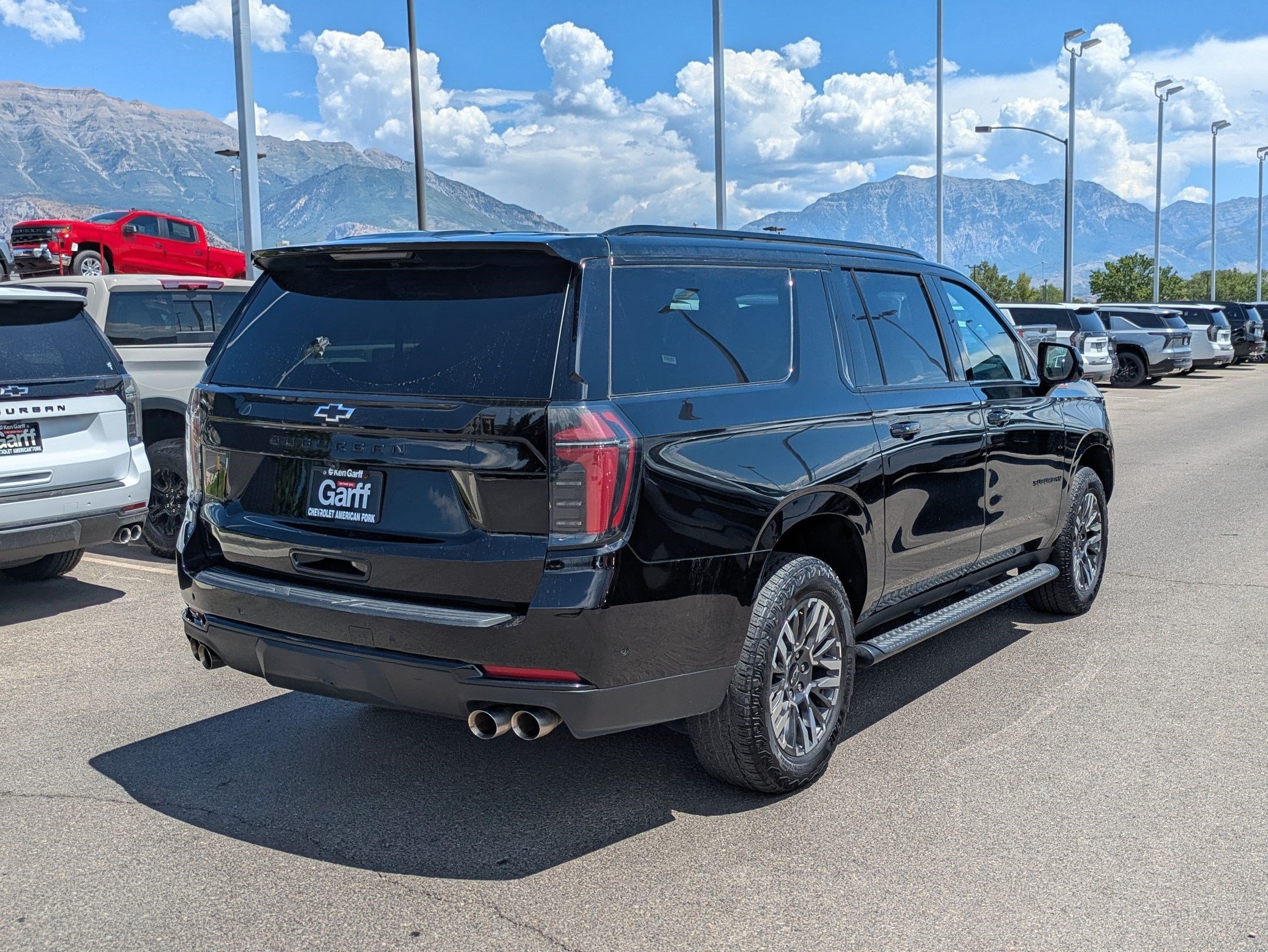 Used 2025 Black Chevrolet Z71 image 3