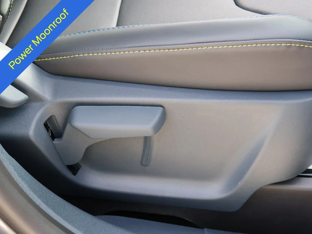 New 2026 Carbonized Gray Metallic Ford Lobo™ image 10