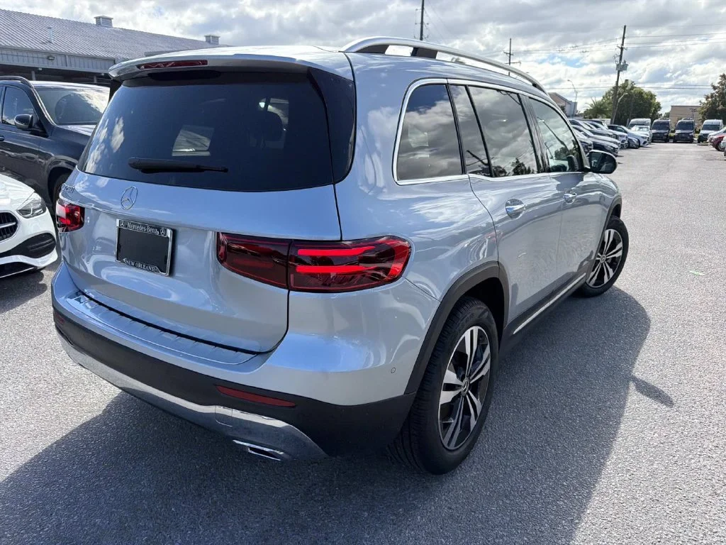 Certified Used 2026 Silver Mercedes-Benz GLB 250 image 7