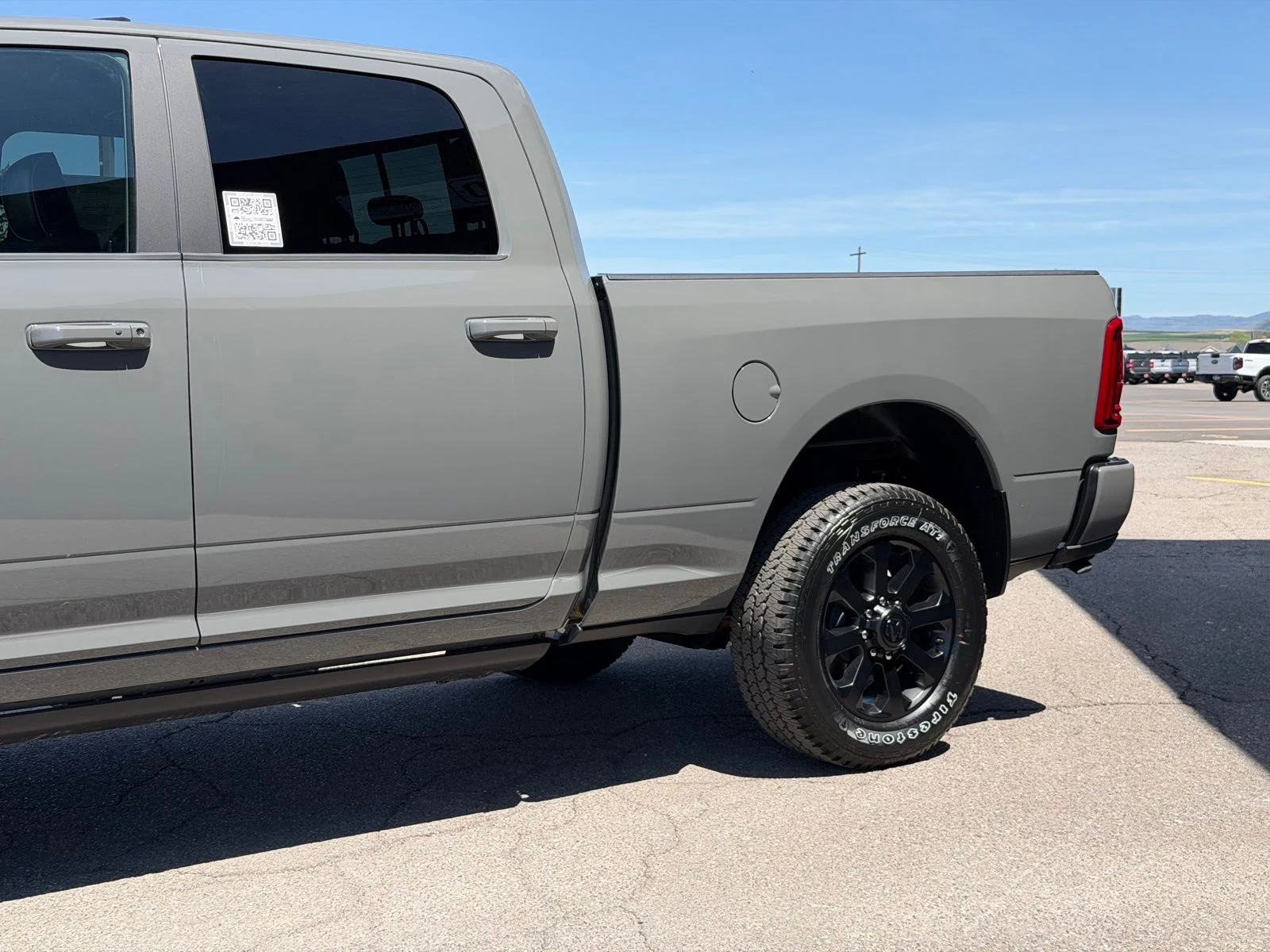 New 2026 Ceramic Gray Clear-Coat Exterior Paint RAM Laramie image 12