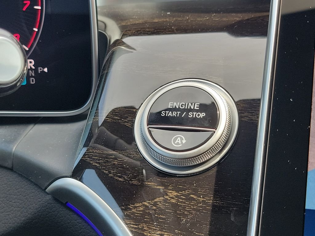 New 2026 Cirrus Silver Metallic Mercedes-Benz GLC 300 image 30