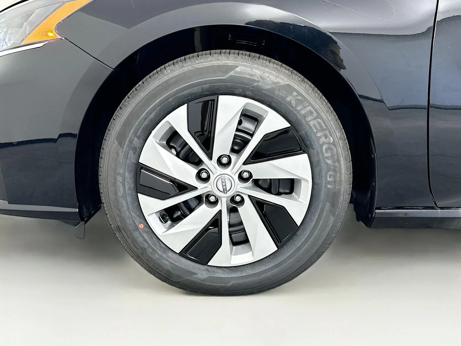 Certified Used 2025 Black Nissan 2.5 S image 28