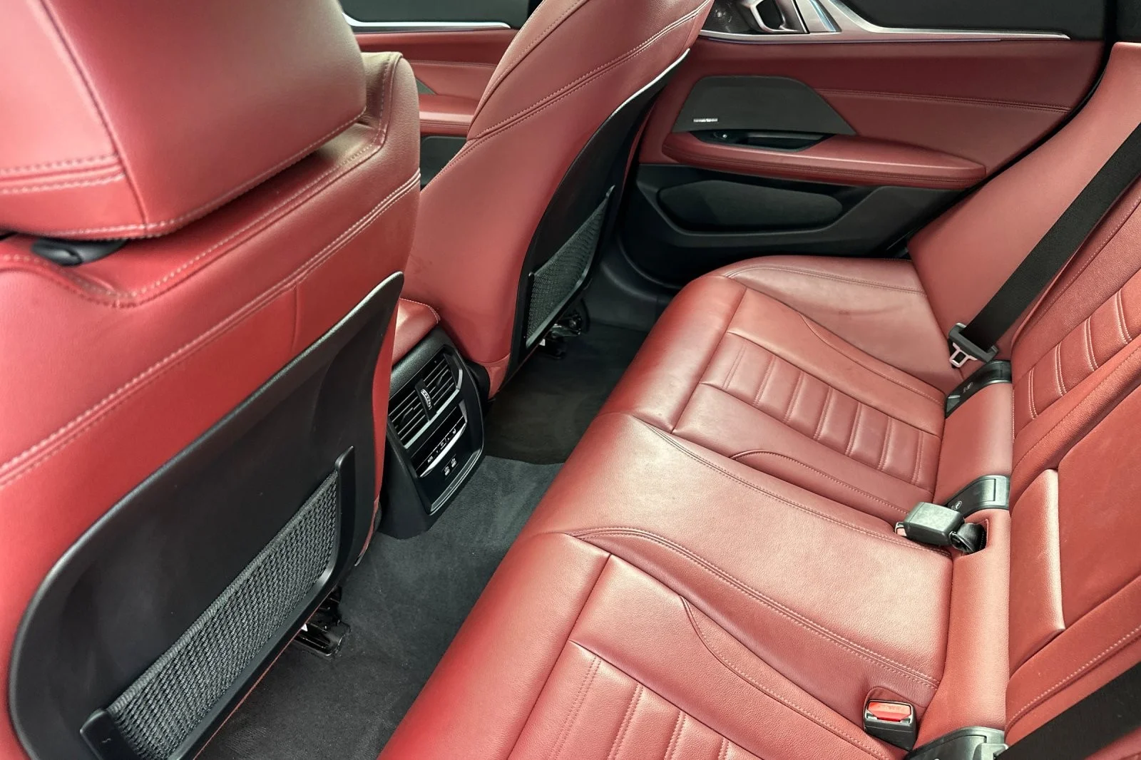 Used 2023 Frozen Pure Grey II Metallic BMW M50 image 11
