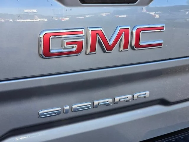 Used 2025 Sterling Metallic GMC SLT image 16