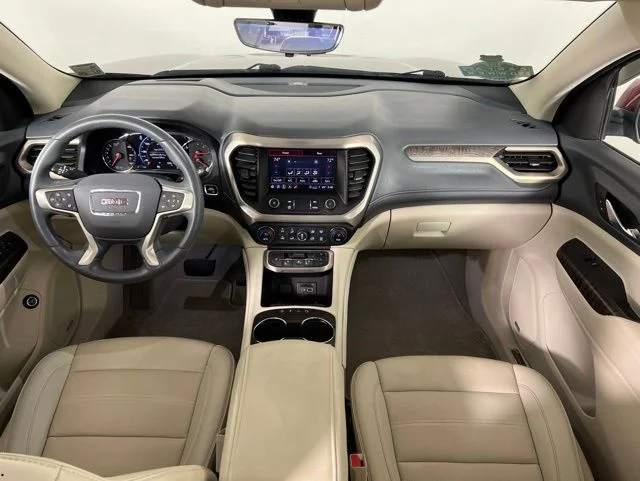 Used 2022 Red GMC Denali image 39
