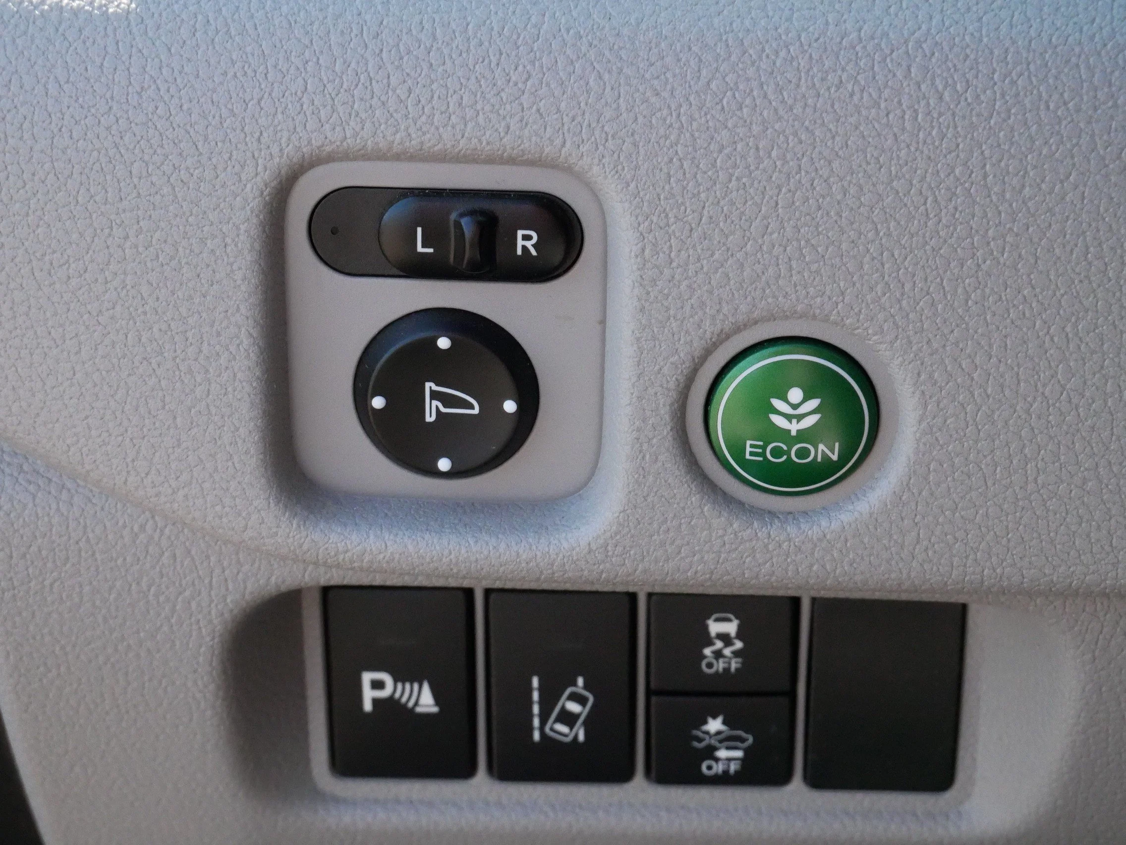 2017 Honda Pilot Touring - Photo 28