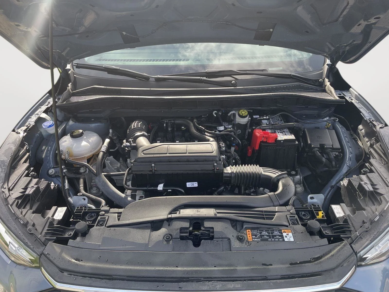 Used 2025 Vapor Blue Ford Active image 8