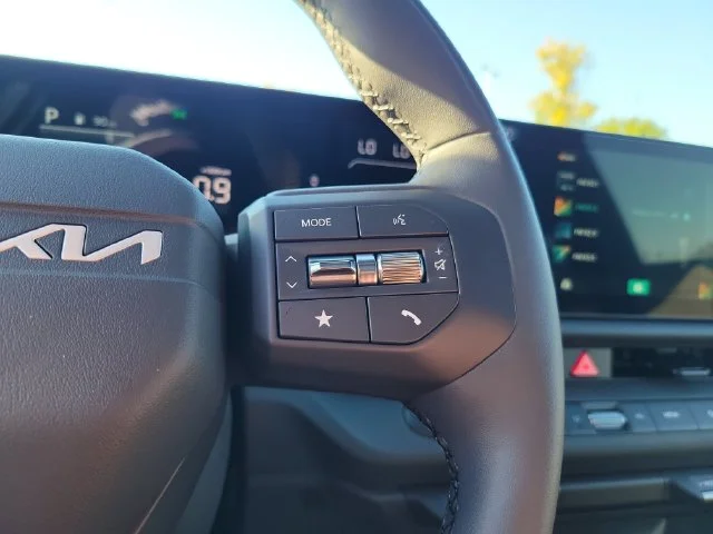 New 2027 Aurora Black Pearl Kia X-Line S image 18