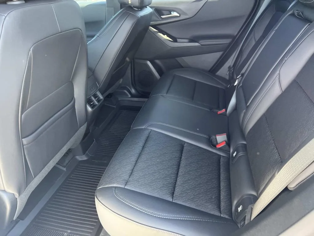 New 2026 Summit White Chevrolet LT image 9