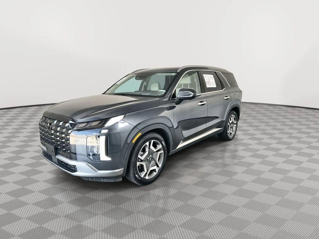 Used 2024 Gray Hyundai Limited image 4