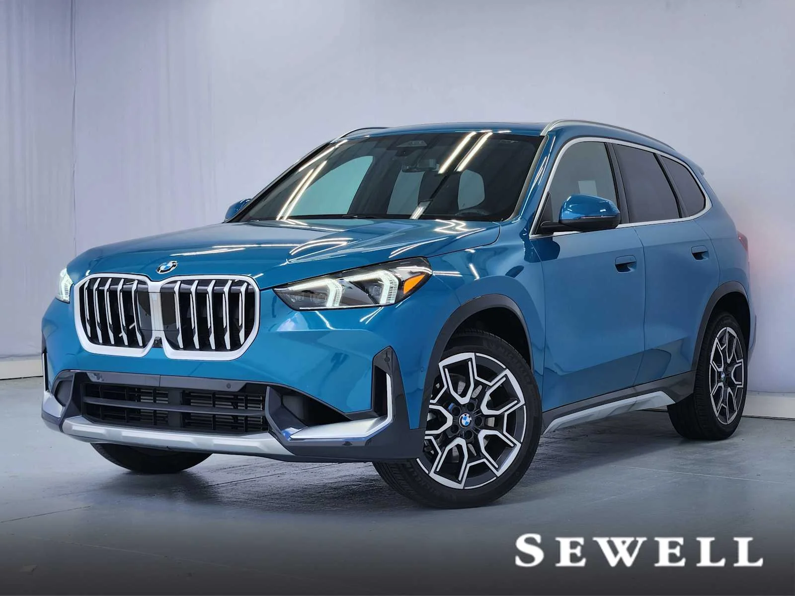 2025 BMW X1 xDrive28i
