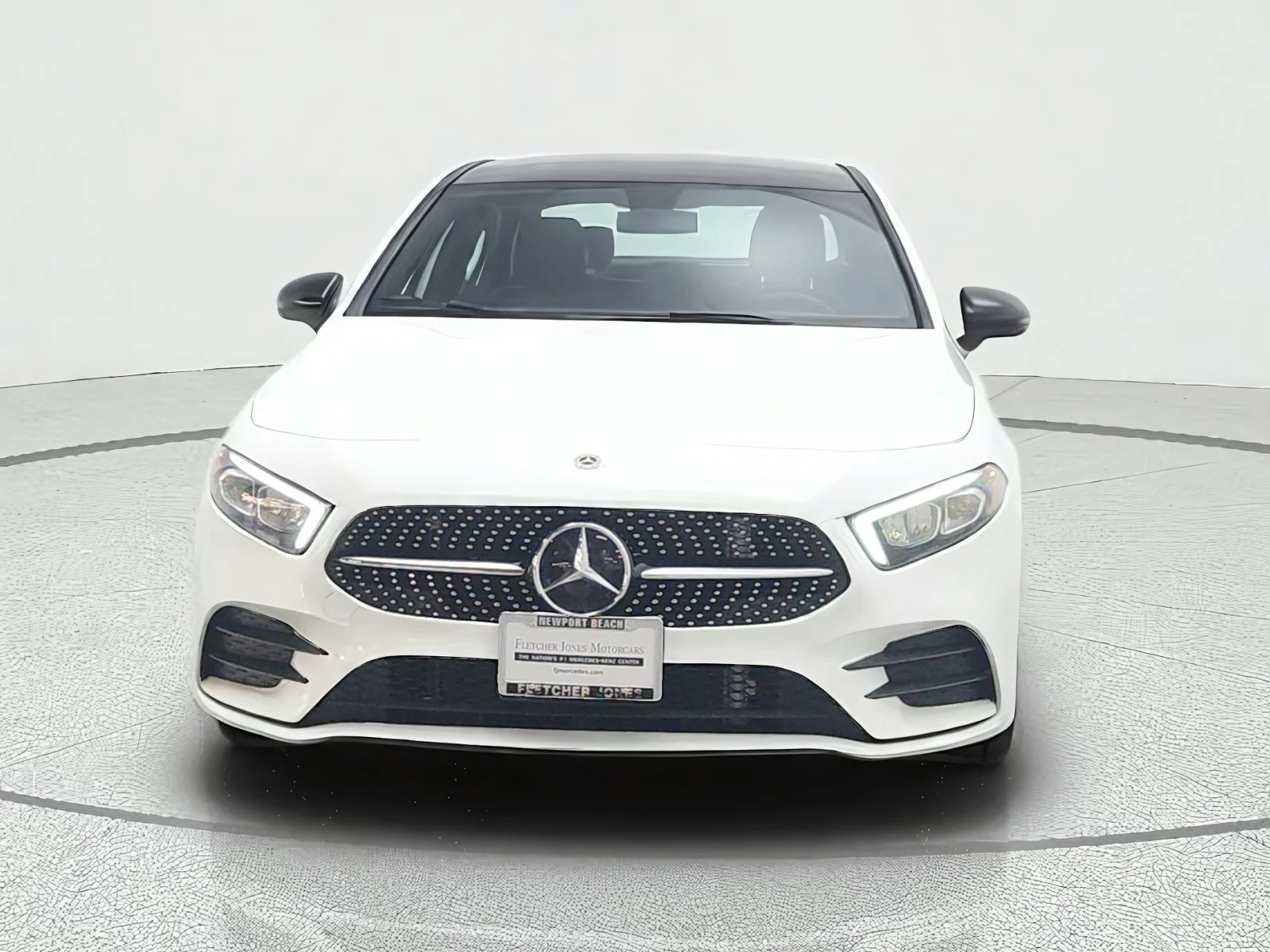 Used 2022 Polar White Mercedes-Benz A 220 4MATIC® Sedan image 2