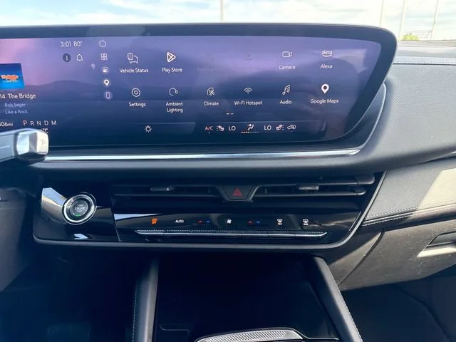 Used 2025 Brilliant Red Buick Preferred image 19