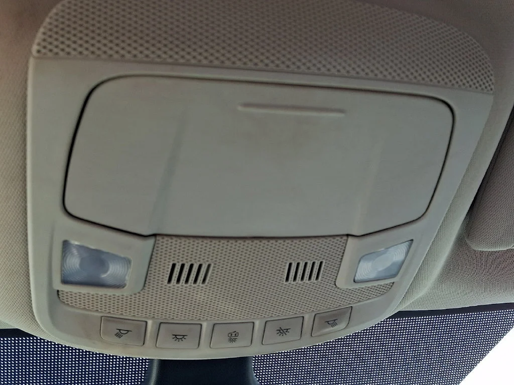 Used 2022 Black Ford SEL image 23