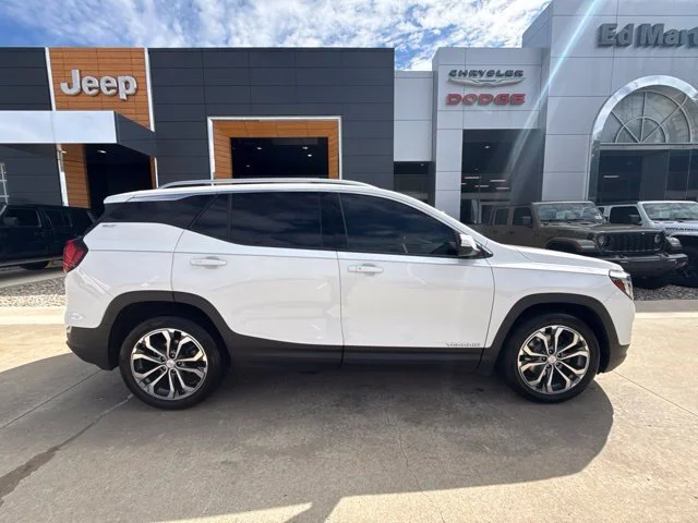 Used 2019 White GMC SLT image 6
