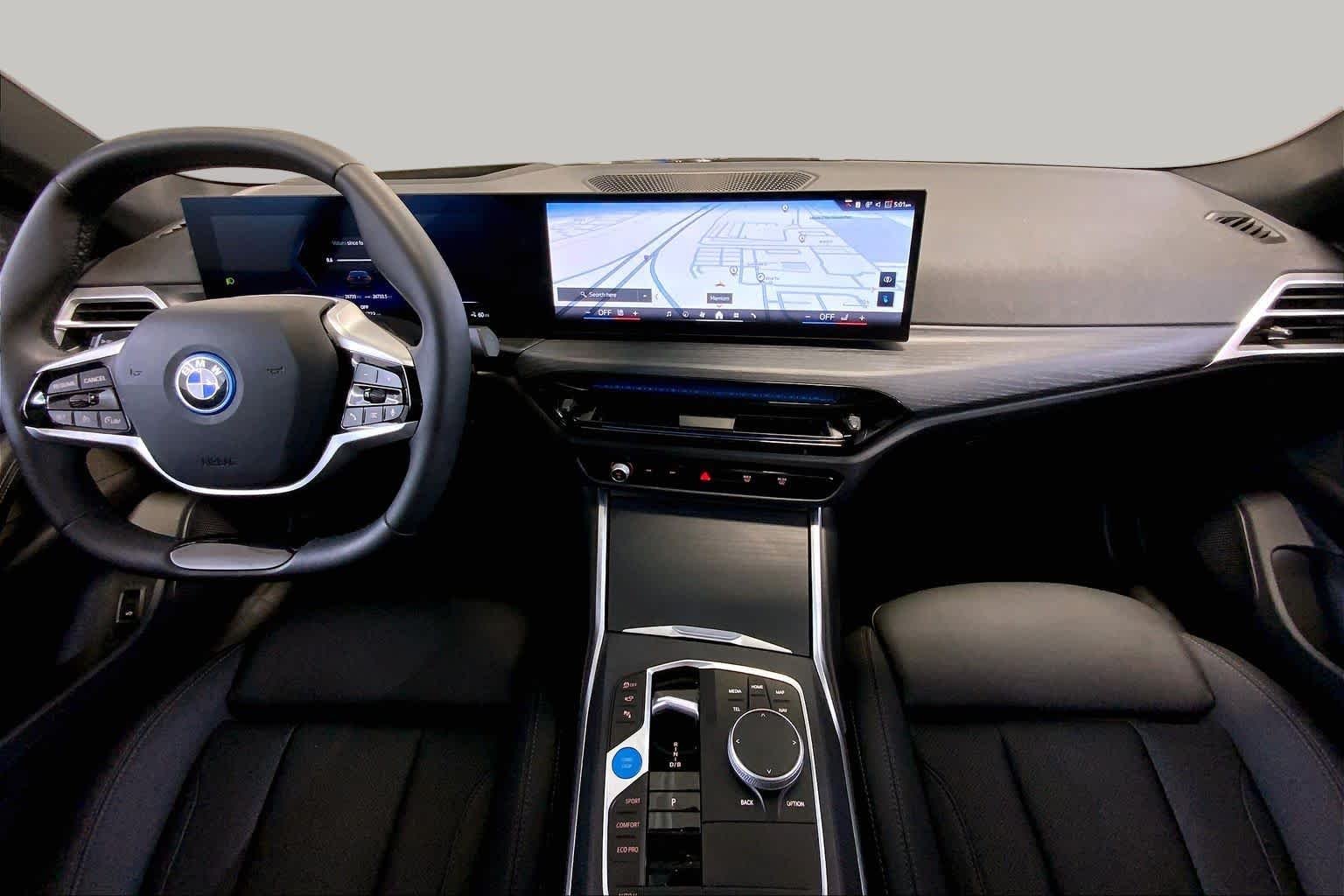 Certified Used 2025 Black Sapphire Metallic BMW xDrive40 image 15