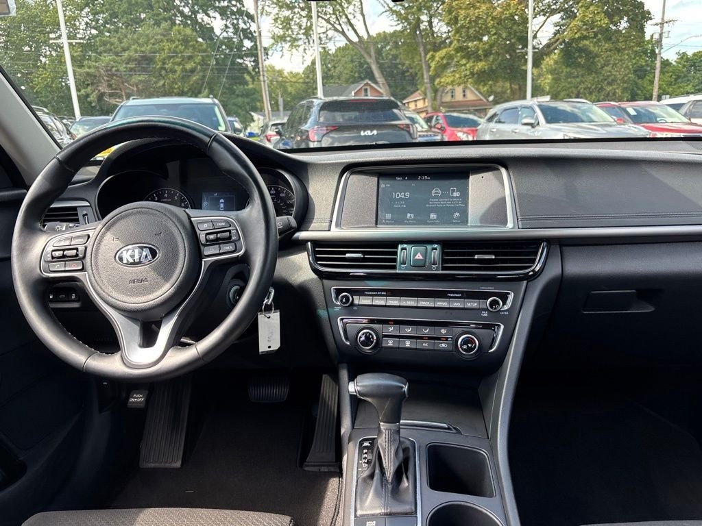 Used 2018 Gray Kia S image 16