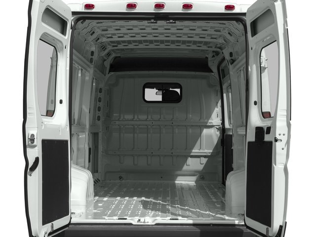 Used 2017 White Ram High Roof image 16