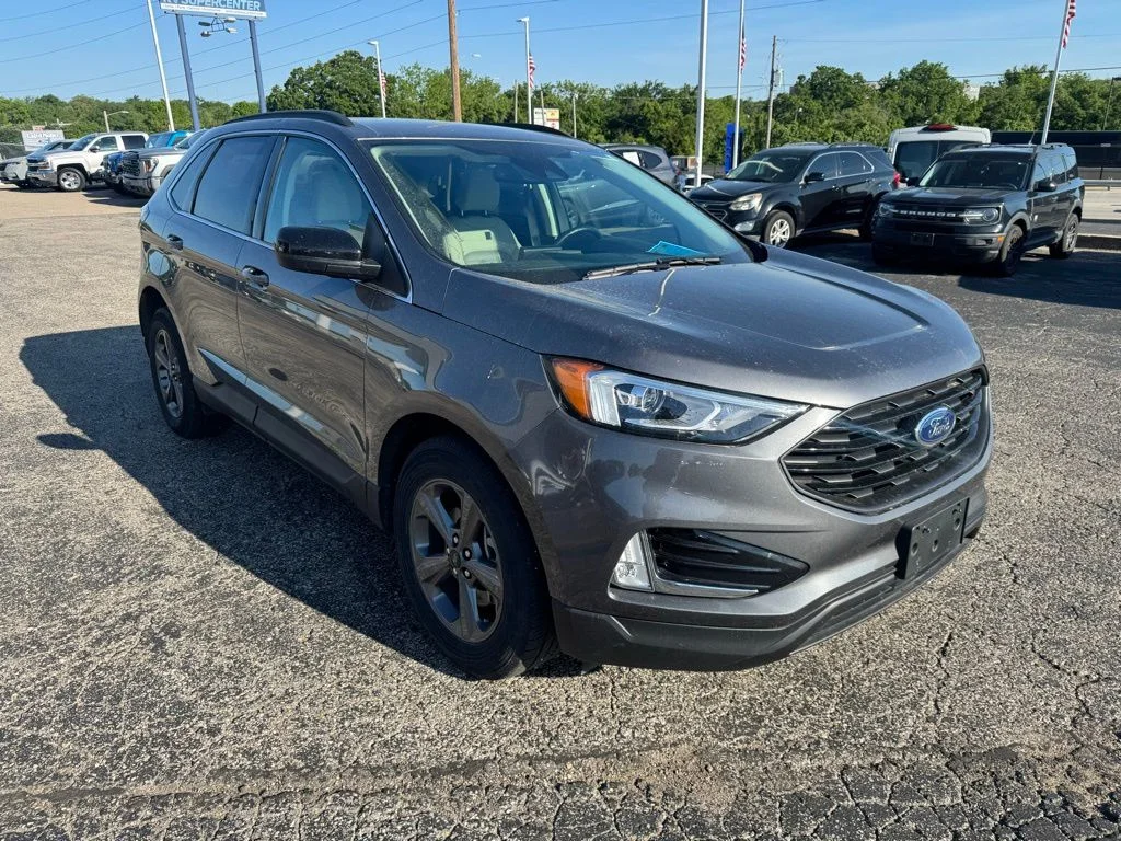 2022 Ford Edge SEL AWD's photo