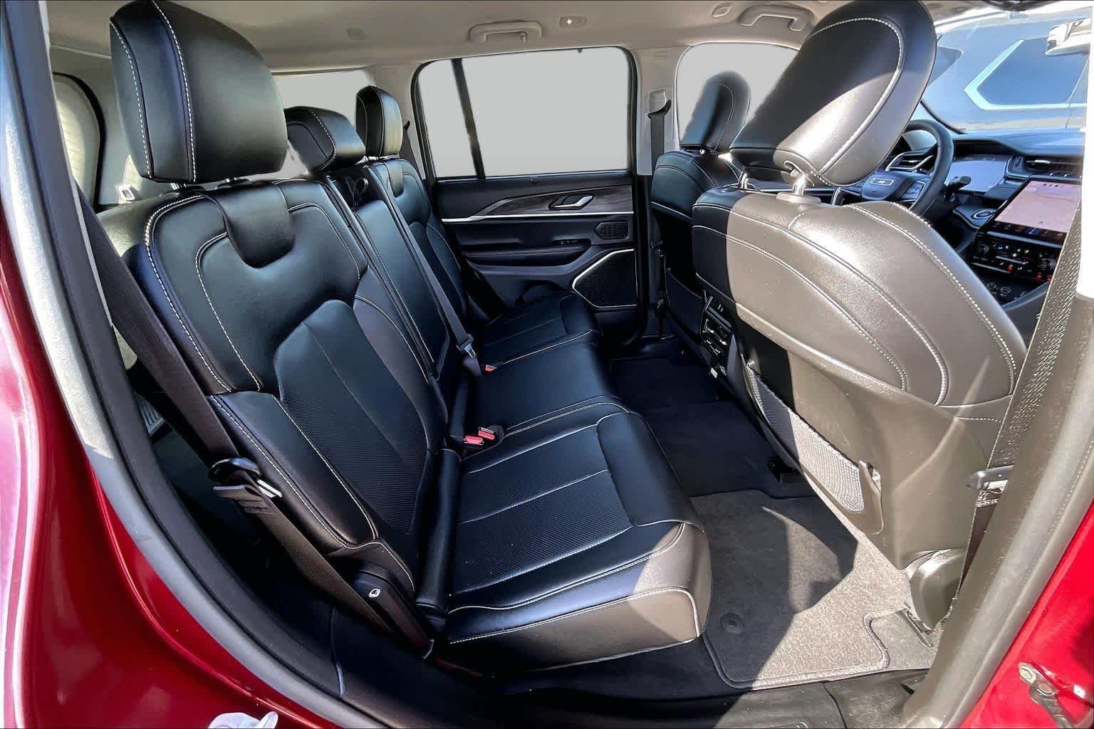 Certified Used 2023 Velvet Red Pearlcoat Jeep Limited image 18