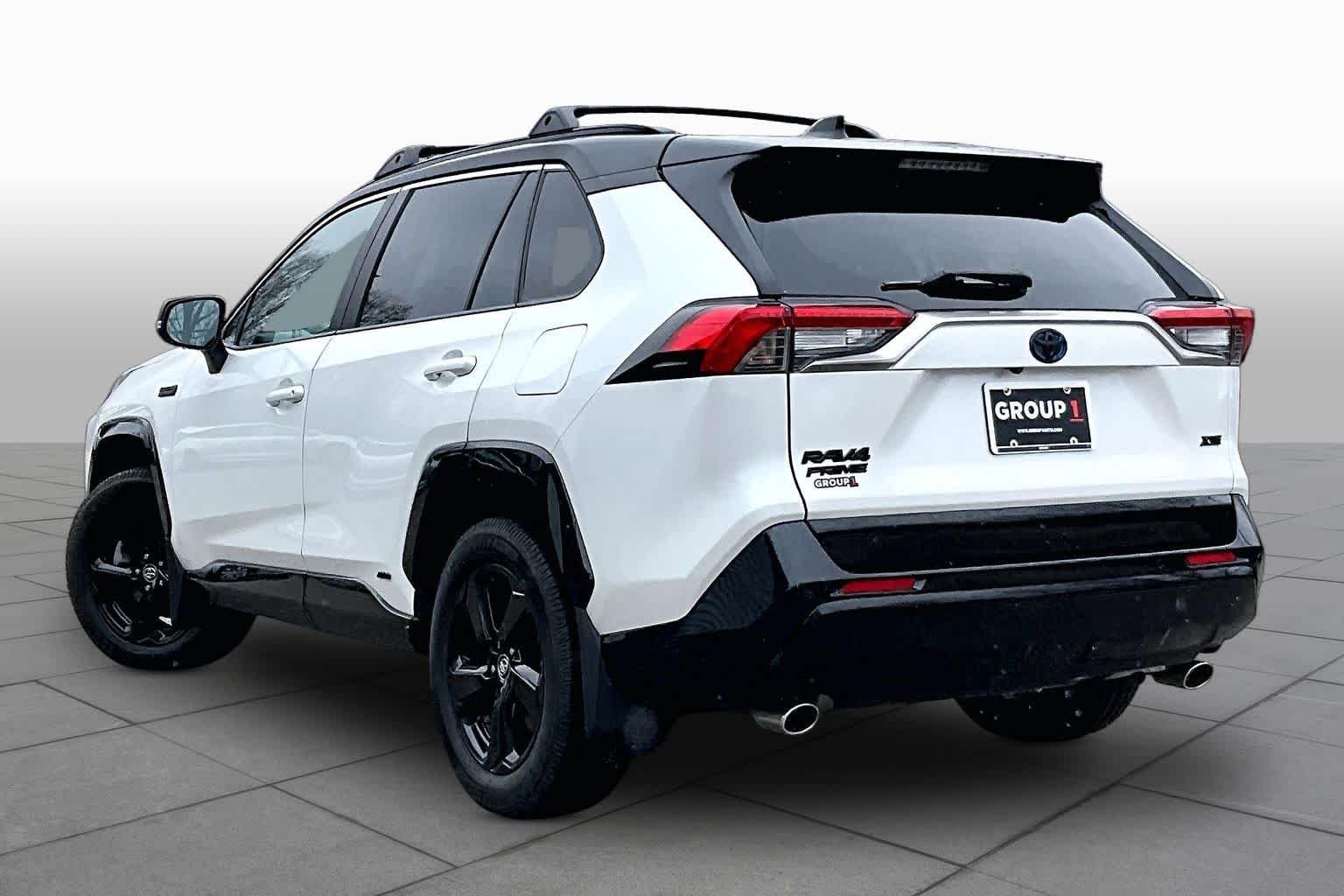 2023 Toyota RAV4 XSE - Photo 12