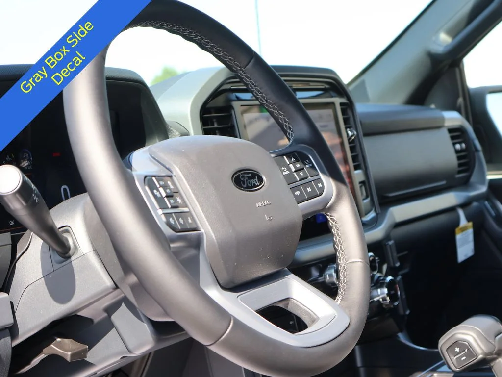 New 2026 Oxford White Ford XLT image 25