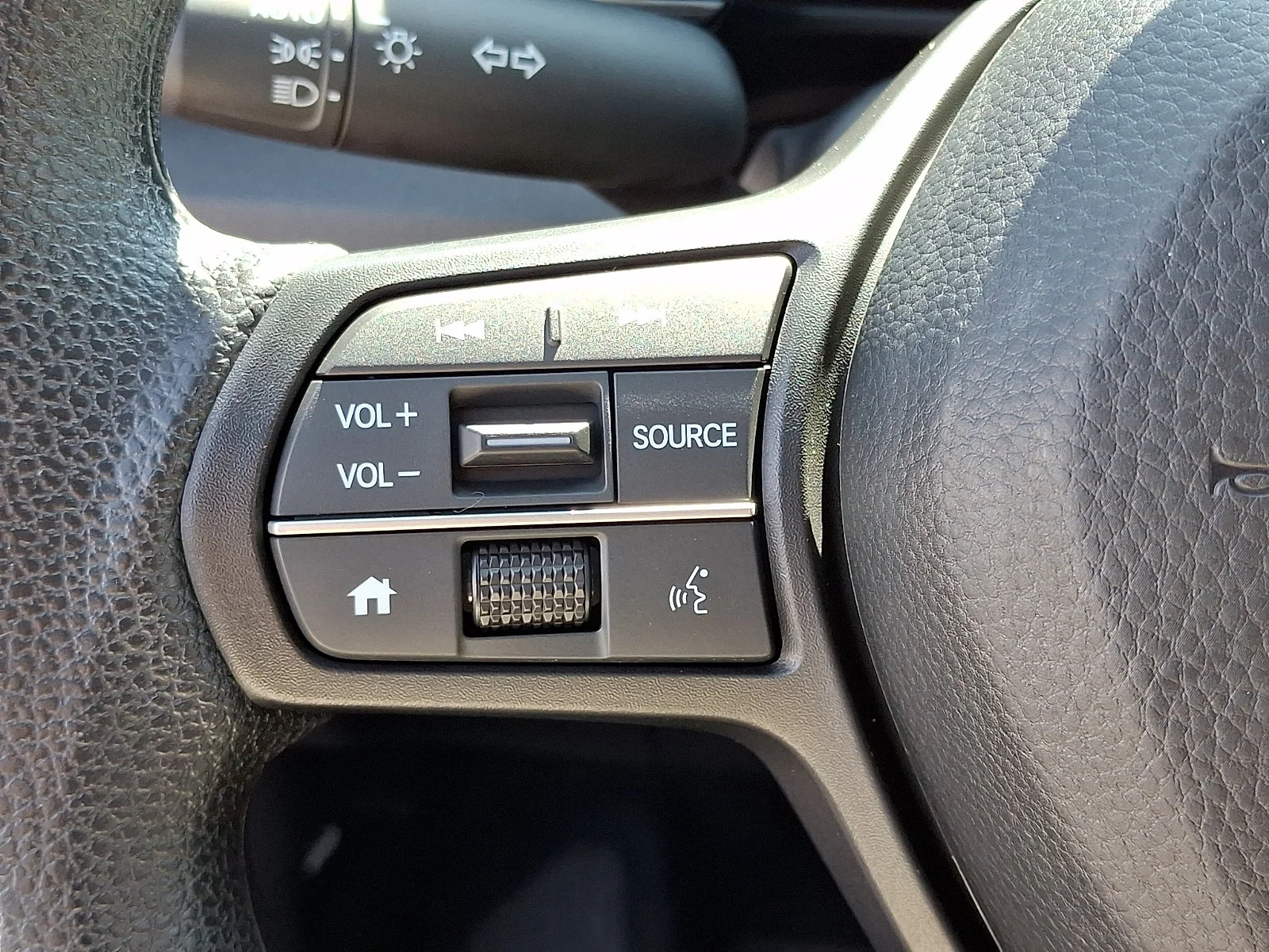 2024 Honda CR-V EX - Photo 20