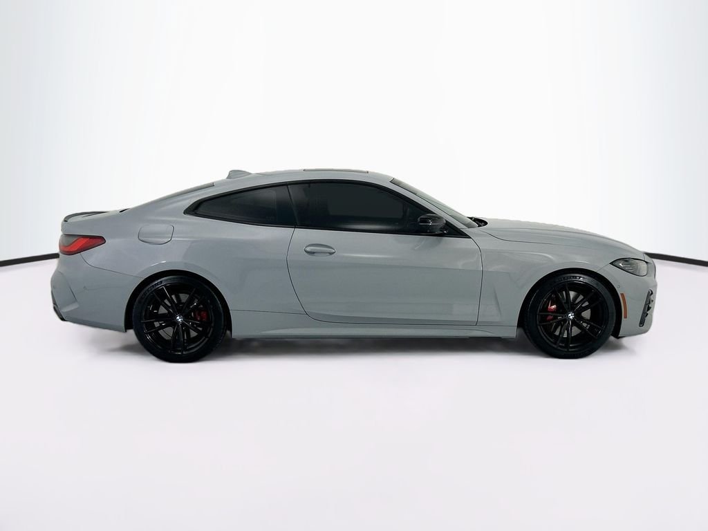 Used 2023 Gray Metallic BMW M440i image 4