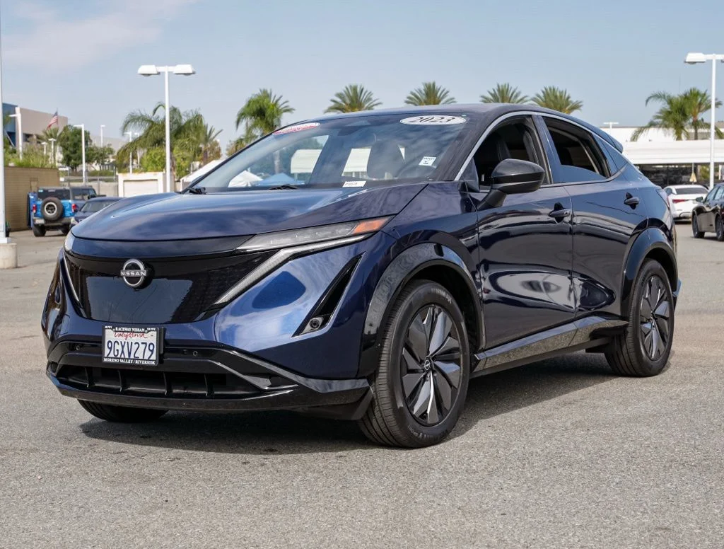 Used 2023 Blue Nissan ENGAGE image 7